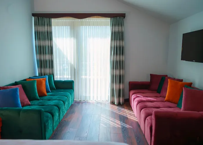 Tok Epik Hotel