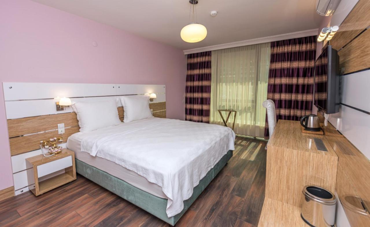 Tok Epik Hotel *