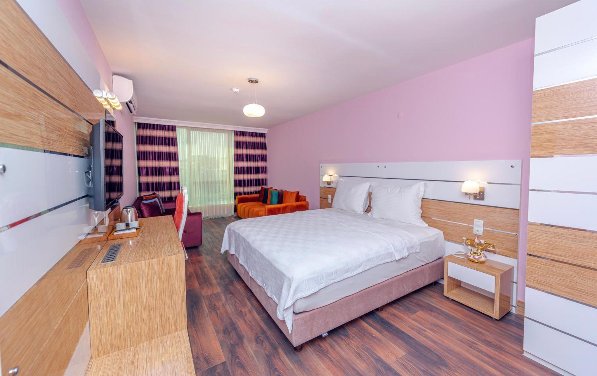 Tok Epik Hotel *